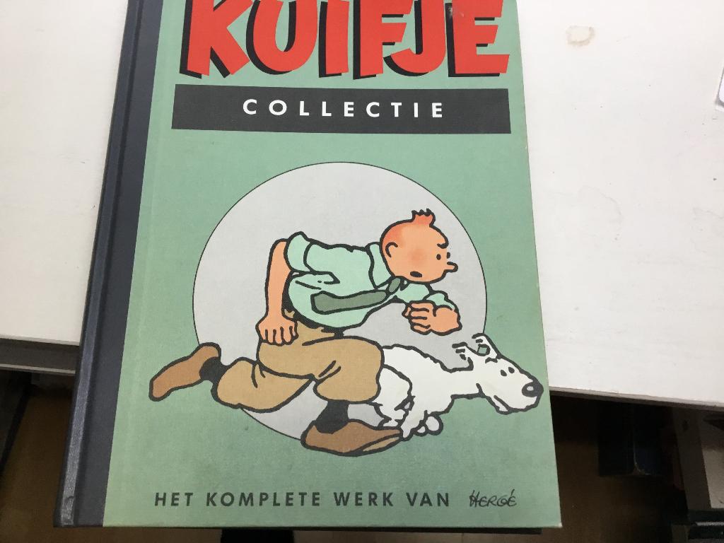 Het komplete werk van Kuifje Hergé., Eén stripboek, Ophalen of Verzenden, Zo goed als nieuw