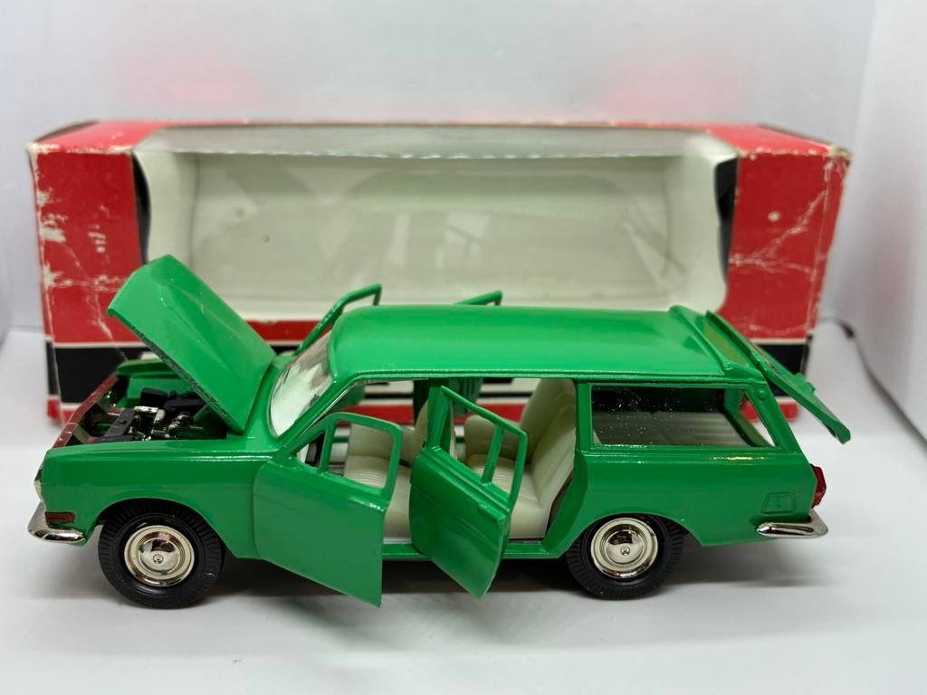 GAZ Volga 24-02 Combi (Type GAZ M24.02) 1978 - NovoExport, Ophalen of Verzenden, Nieuw, Auto, Overige merken