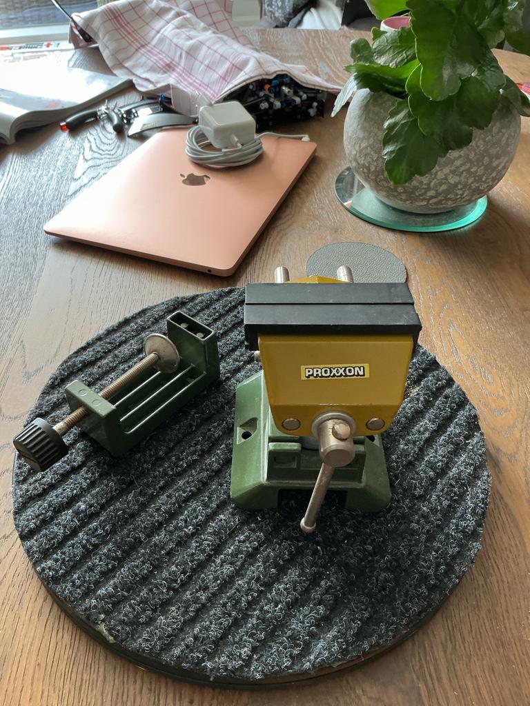 TK Proxxon bankschroef - Compact en stevig, Ophalen, Gebruikt