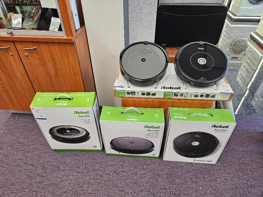 i Robot stofzuiger nieuw E 6198, Witgoed en Apparatuur, Stofzuigers, Nieuw, Robotstofzuiger, Minder dan 1200 watt, Reservoir, Ophalen of Verzenden