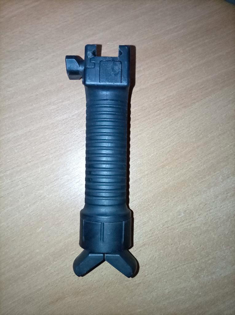 fore grip, Ophalen of Verzenden, Overige soorten, Nederland, Overige typen