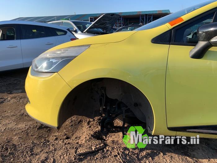 Scherm links-voor van een Renault Clio, Auto-onderdelen, Gebruikt, -, Renault, -