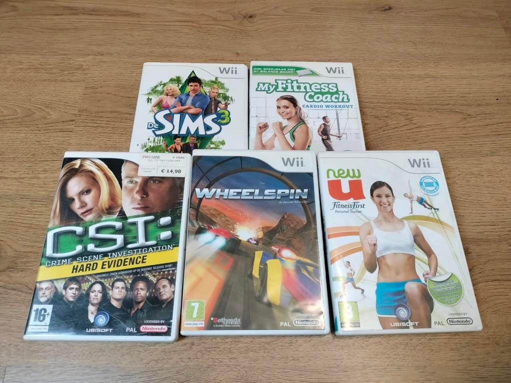5 Wii spellen in zeer goede staat - Sims 3, Wheelspin, CSI.., 1 speler, Ophalen of Verzenden, Zo goed als nieuw, Vanaf 12 jaar