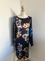 Yaya Woman maat 40 prachtige glanzende jurk 3040