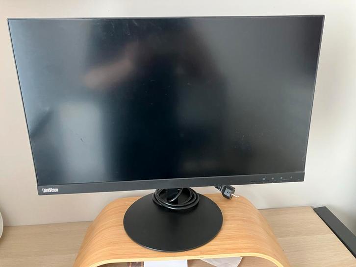 Lenovo ThinkVision monitor P24-q10, Computers en Software, Monitoren, Gebruikt, 60 Hz of minder, Kantelbaar, IPS, Quad HD (2K)