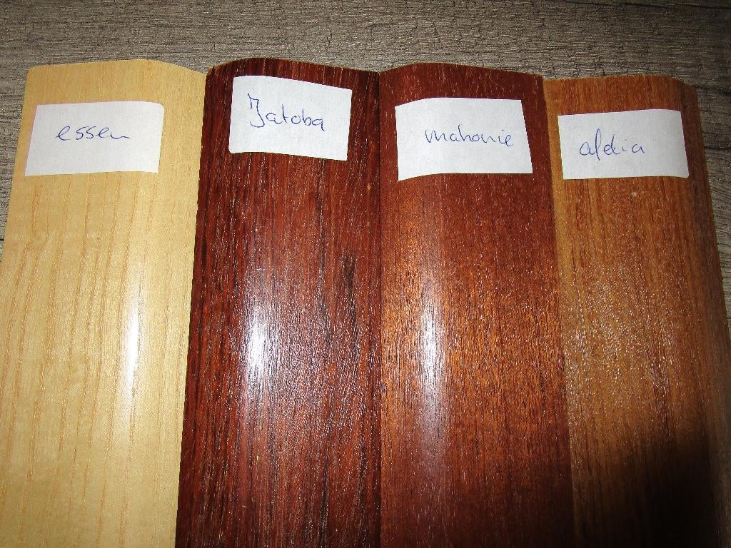 partij plinten, Doe-het-zelf en Verbouw, Plinten en Afwerking, Ophalen, Nieuw, Mdf, 200 tot 250 cm