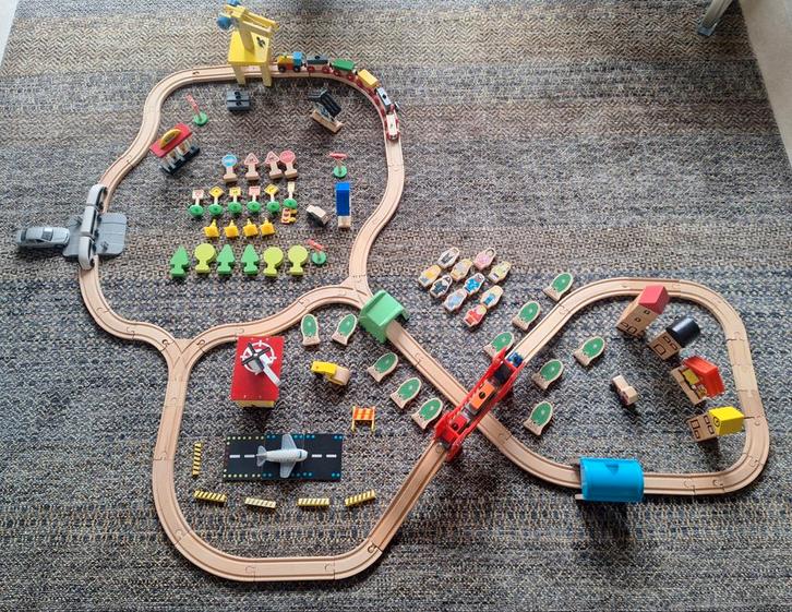 Grote Houten Treinbaan, Kinderen en Baby's, Speelgoed | Houten speelgoed, Ophalen of Verzenden
