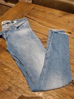 Zhrill jeans valt als maat 30, Kleding | Dames, Spijkerbroeken en Jeans, Zo goed als nieuw, Verzenden