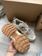 Steve Madden Sneakers - Maat 38, Ophalen of Verzenden, Zo goed als nieuw, Beige, Sneakers of Gympen