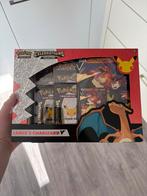 Pokemon Lance’s Charizard Celebrations 25 jaar Box, Hobby en Vrije tijd, Verzamelkaartspellen | Pokémon, Ophalen of Verzenden