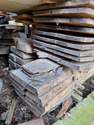 Eiken houten schaaldelen gedroogd uit stam (planken - hout)  beschikbaar voor biedingen