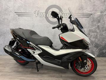 KYMCO XCITING VS 400 (2024) beschikbaar voor biedingen