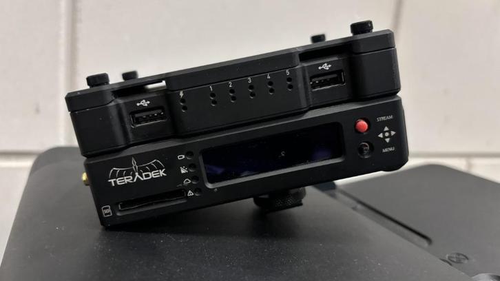 Teradek Bond 757 - HD-SDI - Bonding Encoder (incl. btw), Telecommunicatie, Zenders en Ontvangers, Gebruikt, Zender en Ontvanger