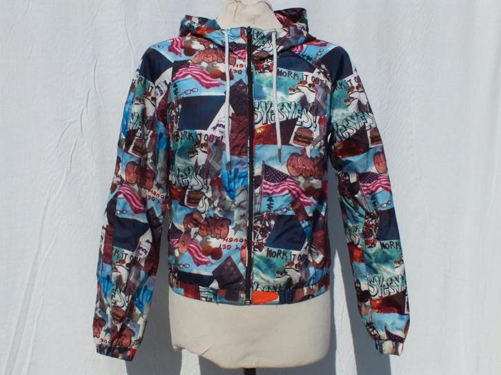 Vrolijke tussen / zomerjas. Mt 34. Merk Divided, Kleding | Dames, Jassen | Zomer, Zo goed als nieuw, Maat 34 (XS) of kleiner, Ophalen of Verzenden