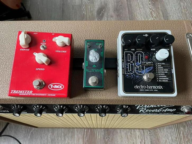 T-Rex Tremster, EH B9 Organ Machine, Tone City booster, Muziek en Instrumenten, Effecten, Zo goed als nieuw, Chorus, Delay of Echo