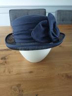 Kerk hoedje 55 cm donker blauw, Kleding | Dames, 55 cm (S, 6⅞ inch) of minder, Hoed, Ophalen of Verzenden, Zo goed als nieuw