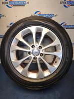 Originele Mercedes GLA Winterset 17 Inch 5x112 66.5 ET38 met, Gebruikt, Velg(en), -, -