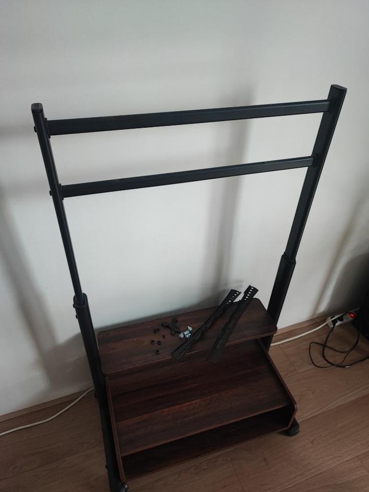 FITUEYES tv standaard verrijdbaar voor 40-85 inch MEGA DEAL!, Huis en Inrichting, Kasten | Televisiemeubels, Zo goed als nieuw