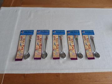 Pardoes en zijn vriendjes lepeltjes Efteling Albert Heijn  beschikbaar voor biedingen