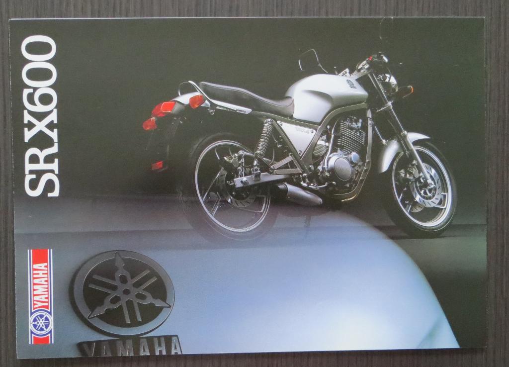 Folder Yamaha SRX 600 - 1986 - 6 blz (Engels), Motoren, Handleidingen en Instructieboekjes, Yamaha, Verzenden