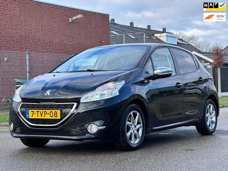 Peugeot 208 1.2 VTi Style 5DR*Navigatie*Distributie VV*NAP*D, Auto's, Peugeot, Bedrijf, Te koop, ABS, Airbags, Airconditioning