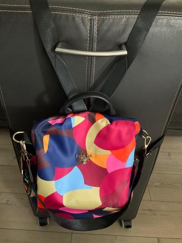 Women / Girl ... Poaba Oxford Anti Diefstal Rugzak beschikbaar voor biedingen