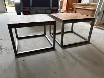Industriële salontafels beschikbaar voor biedingen
