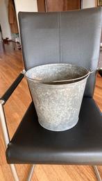 Emaille/ zinken enmer, Tuin en Terras, Bloembakken en Plantenbakken, Ophalen of Verzenden, Gebruikt