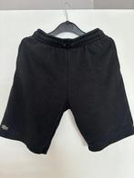 Lacoste korte broek zwart maat 12 (152), Broek, Gebruikt, Ophalen of Verzenden, Lacoste