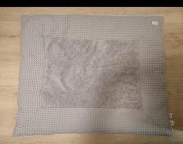 Boxkleed beschikbaar voor biedingen