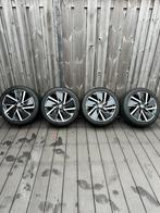 Originele Skoda Otavia IV Vega Aero 18 inch velgen 224/45R18, Auto-onderdelen, Banden en Velgen, 18 inch, Banden en Velgen, Ophalen of Verzenden