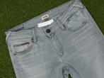 HILFIGER DENIM spijkerbroek maat 30 lengte 34 stretch, Ophalen of Verzenden, Zo goed als nieuw, W30 - W32 (confectie 38/40), Grijs