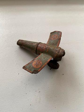 Antiek Metalen Speelgoedvliegtuigje - Vintage Decoratieobjec beschikbaar voor biedingen