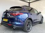 Alfa Romeo Stelvio 2.0T AWD First Edition|280PK|PANO|NAP|Vol, Auto's, Alfa Romeo, Euro 6, 4 cilinders, Blauw, Lichtsensor