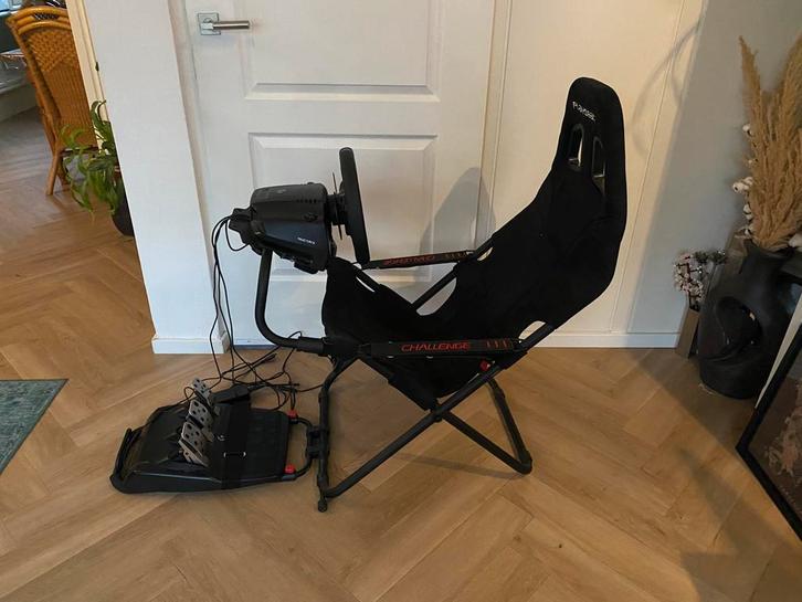 Complete Logitech G293 set up + f1 stuur, Spelcomputers en Games, Spelcomputers | Overige Accessoires, Zo goed als nieuw, Ophalen