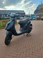 Paggio zip 4t 50cc, Fietsen en Brommers, Scooters | Piaggio, Ophalen, Maximaal 45 km/u, Zip, Zo goed als nieuw