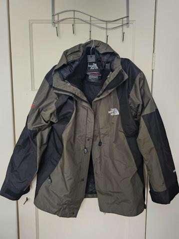 4 NORTH FACE Jassen.  beschikbaar voor biedingen