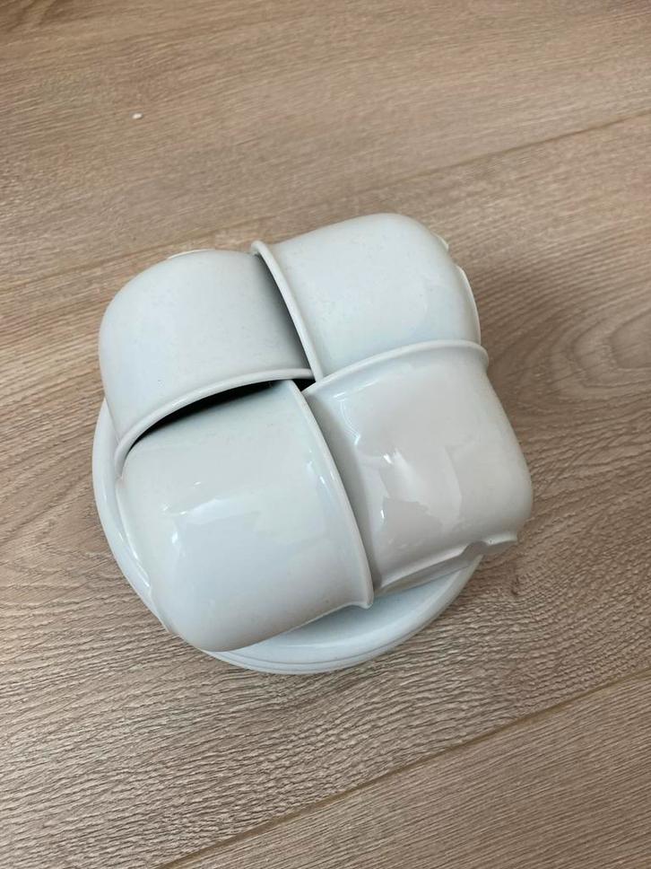 Arzberg Kopjes en Schoteltjes - 4 stuks, Huis en Inrichting, Keuken | Servies, Gebruikt, Kop(pen) en/of Schotel(s), Effen, Porselein