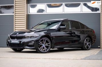 BMW 3-serie 320e M sport | Schuif- kanteldak | Laser Led | S beschikbaar voor biedingen