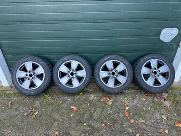 Winterbanden Mini Clubman / BMW 1-Serie beschikbaar voor biedingen