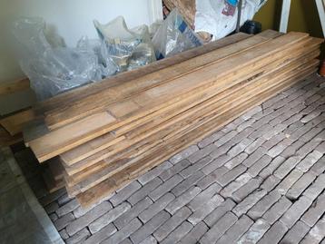 Ruwe eiken planken €15,- PER PLANK beschikbaar voor biedingen