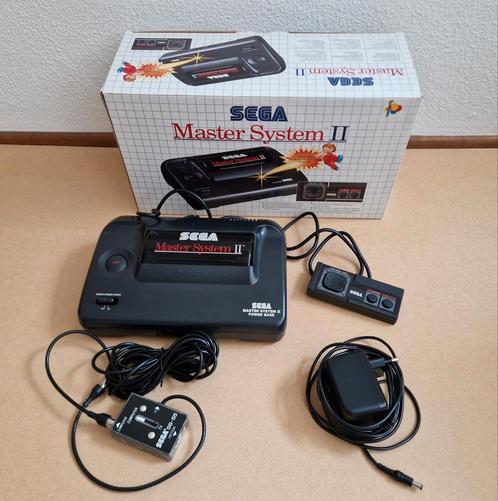 Sega Master System II, compleet, werkend, met 3 spellen, Spelcomputers en Games, Spelcomputers | Sega, Zo goed als nieuw, Master System