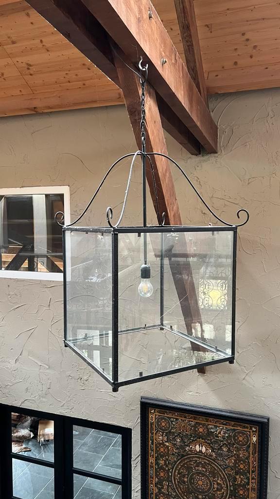 Antieke glazen gietijzeren lampen - 3 stuks, Huis en Inrichting, Lampen | Hanglampen, Gebruikt, 50 tot 75 cm, Glas, Ophalen of Verzenden
