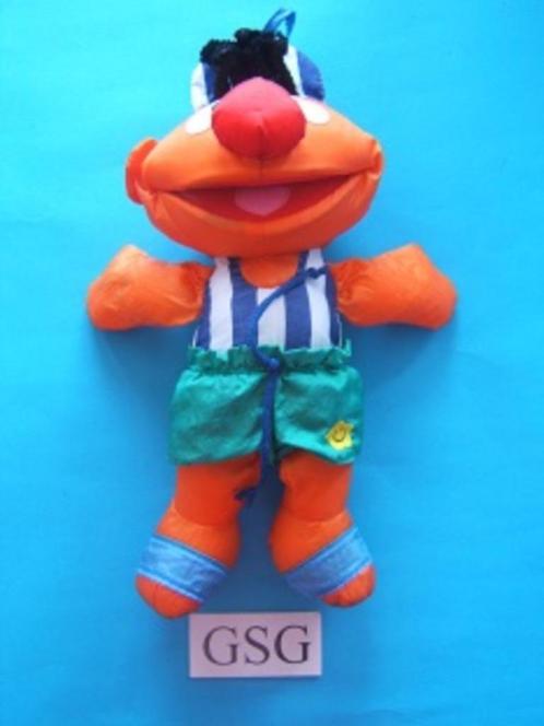 Ernie nr. 7060-02 (31 cm), Kinderen en Baby's, Speelgoed | Knuffels en Pluche, Zo goed als nieuw, Overige typen, Ophalen