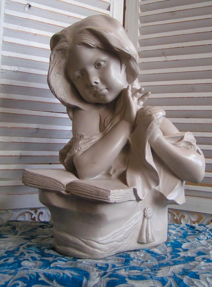 beeld "Meisje met boek" Austin Prod. nr RR 1237, Antiek en Kunst, Kunst | Beelden en Houtsnijwerken, Verzenden