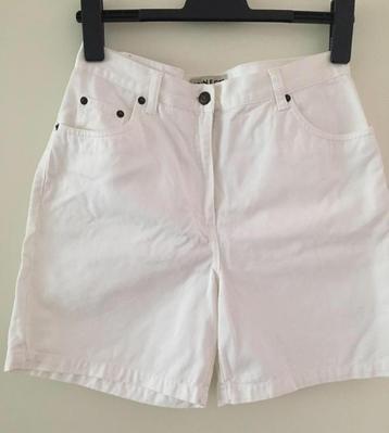 Korte spijkerbroek denim jeans jeansbroek short maat 38/40 beschikbaar voor biedingen