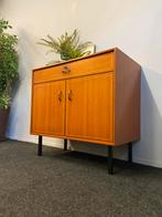 Vintage Dutch Design Formule sideboard dressoirtje jaren 60, Huis en Inrichting, Kasten | Dressoirs, Ophalen, Gebruikt, Formule meubelen