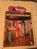 2 Ti-ta-Tovenaar Boeken met Plakplaatjes, Ophalen of Verzenden, Gebruikt, Tv, Overige typen