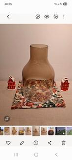 tinted glass vase, Overige kleuren, Ophalen of Verzenden, Minder dan 50 cm, Glas