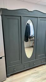 Oude grenen kast - demontabel🙏🏻 stevig en functioneel!, Gebruikt, 200 cm of meer, 150 tot 200 cm, Vinted / antiek / klassiek